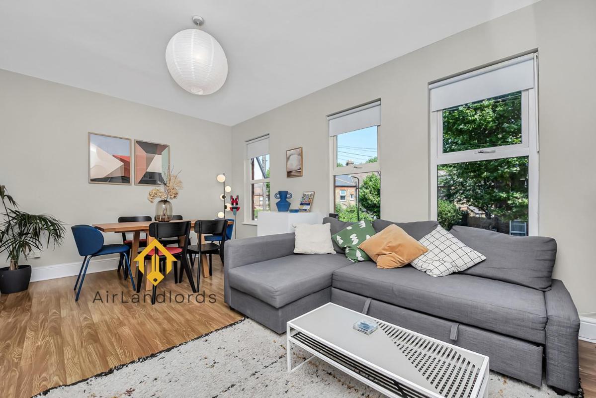 Appartamento Unique 2 Bedroom Flat In Heart Of Walthamstow